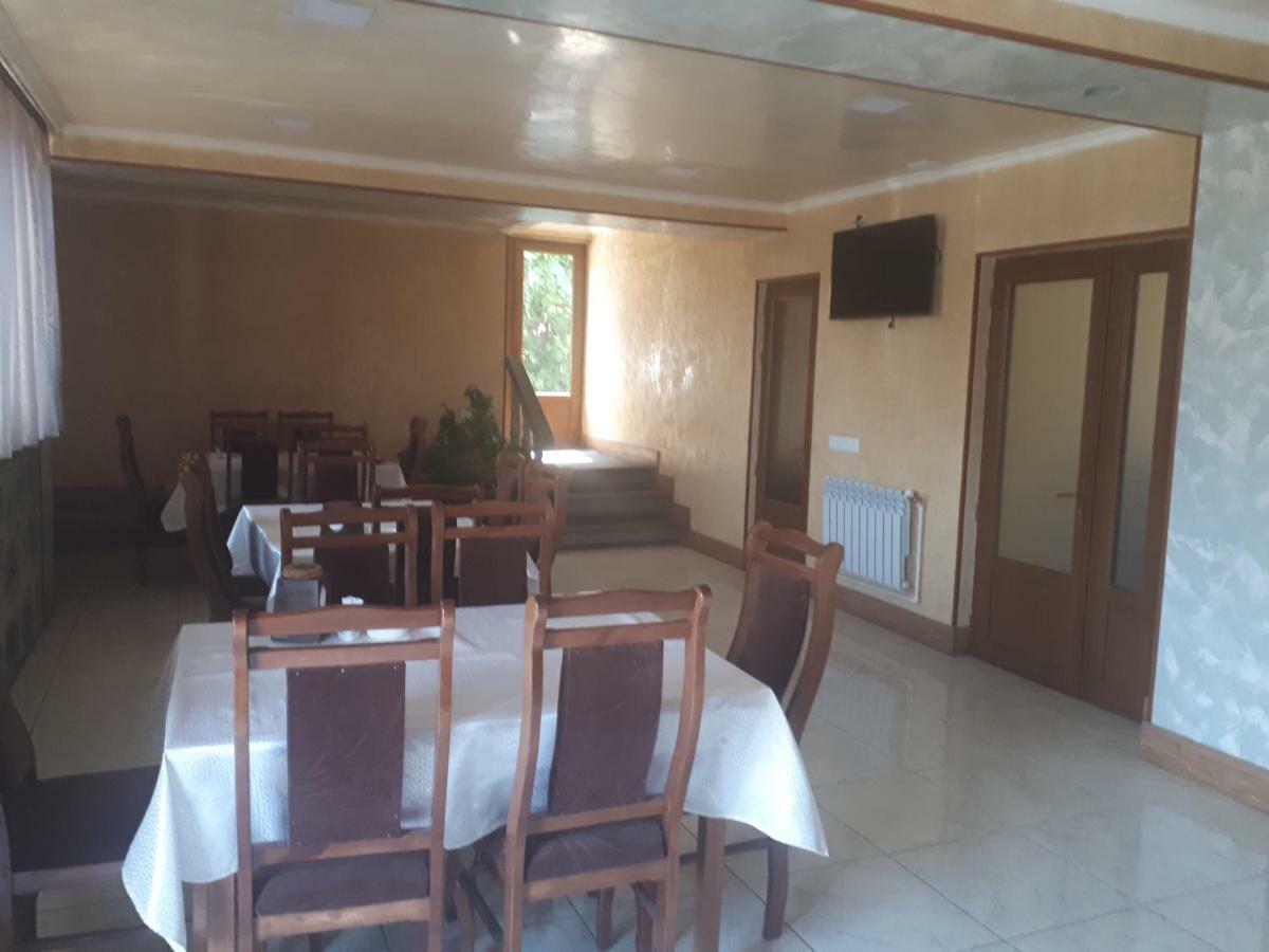 Hotel Vivas Goris Dış mekan fotoğraf